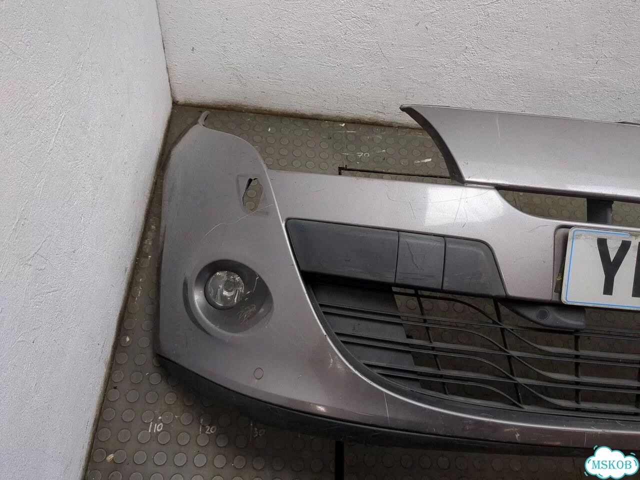 Бампер передний Renault Megane 3 фото 5