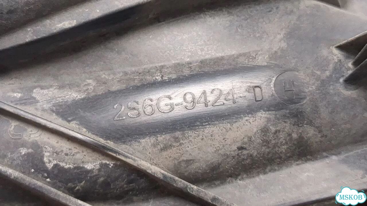 Коллектор впускной Volvo C30 фото 3