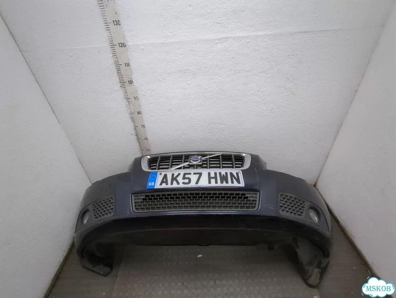 Бампер передний Volvo V70 фото 1