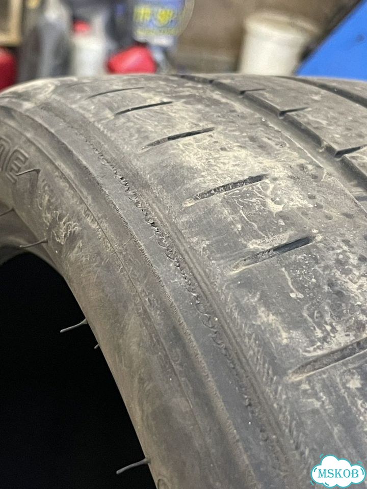 Bridgestone Potenza S007 275/30 R20 97Y фото 2