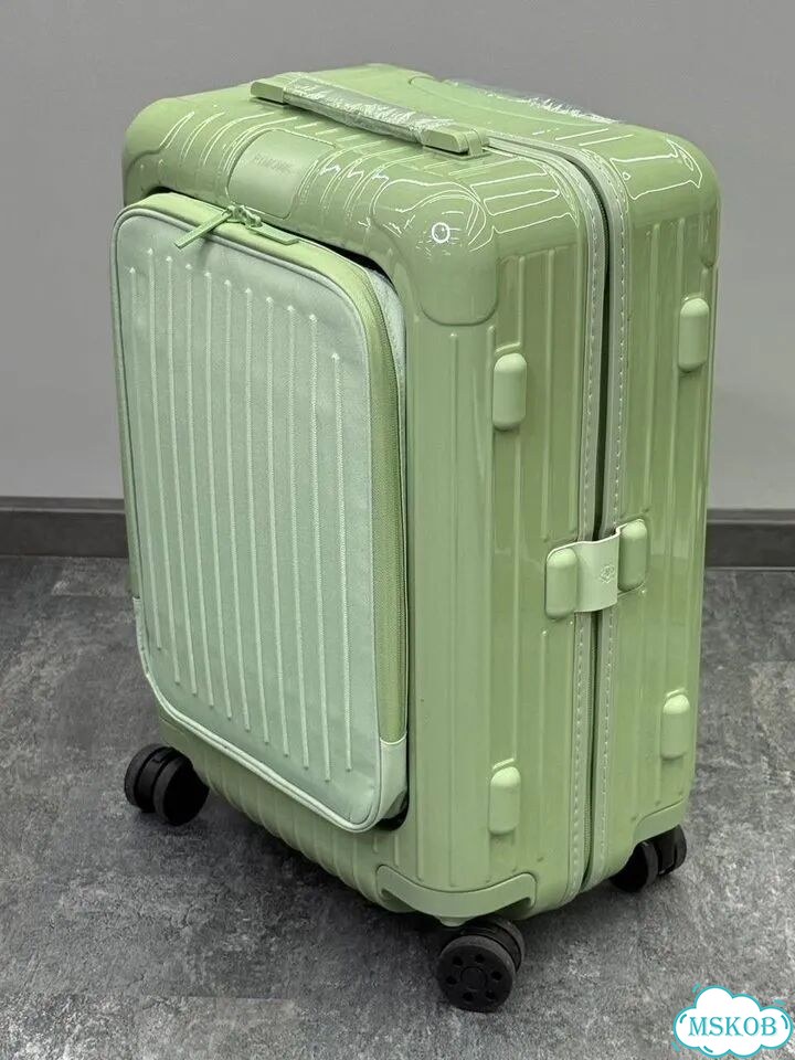 Чемодан на колесах Rimowa Cabin фото 4