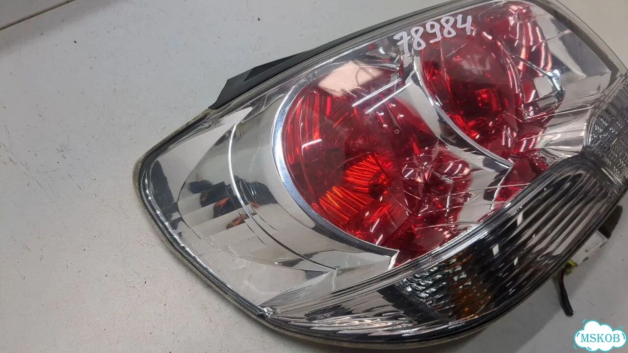 Фонарь (задний) левый Mitsubishi Outlander фото 3