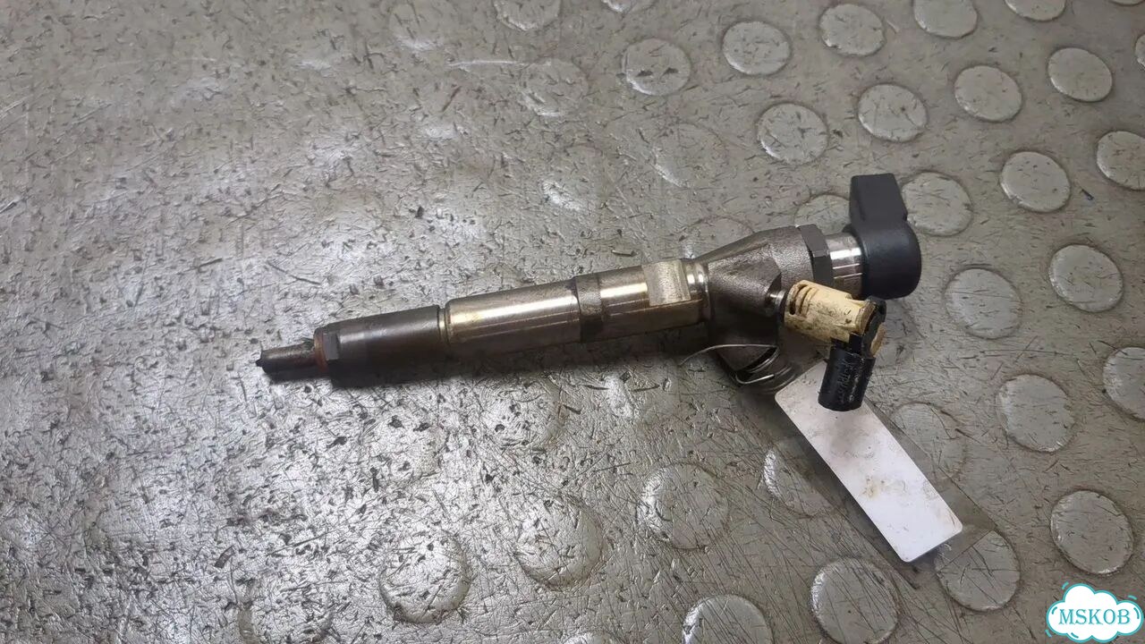 Форсунка топливная Nissan Qashqai фото 1