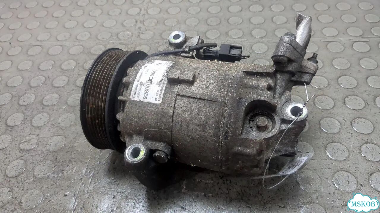 Компрессор кондиционера Nissan Qashqai фото 1