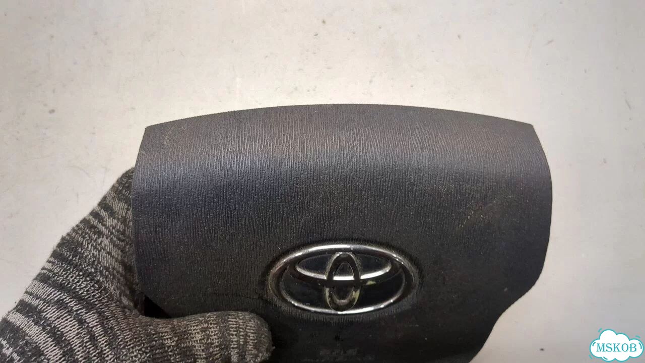 Подушка безопасности водителя Toyota Prius фото 3