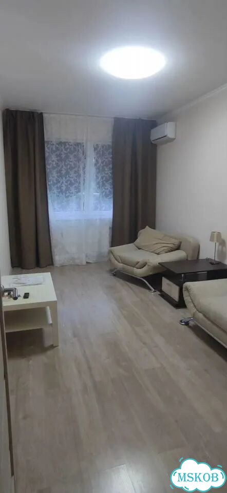 1-к. квартира, 35 м², 2/9 эт. фото 2
