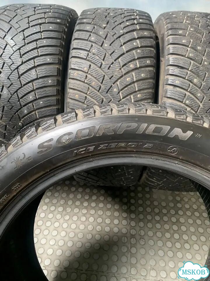 Pirelli Scorpion Ice Zero 2 285/45 R21 и 315/40 R21 115H фото 6