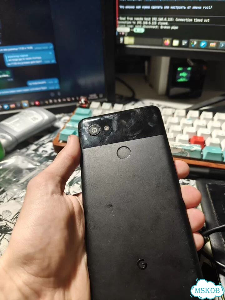 Google Pixel 2 XL, 4/64 ГБ фото 1