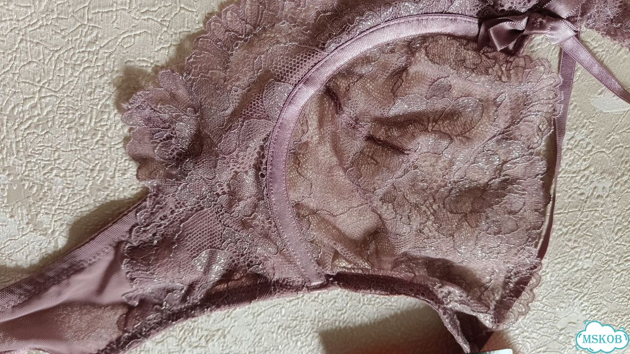 Бюстгальтер без поролона 80 С hunkemoller новый фото 5