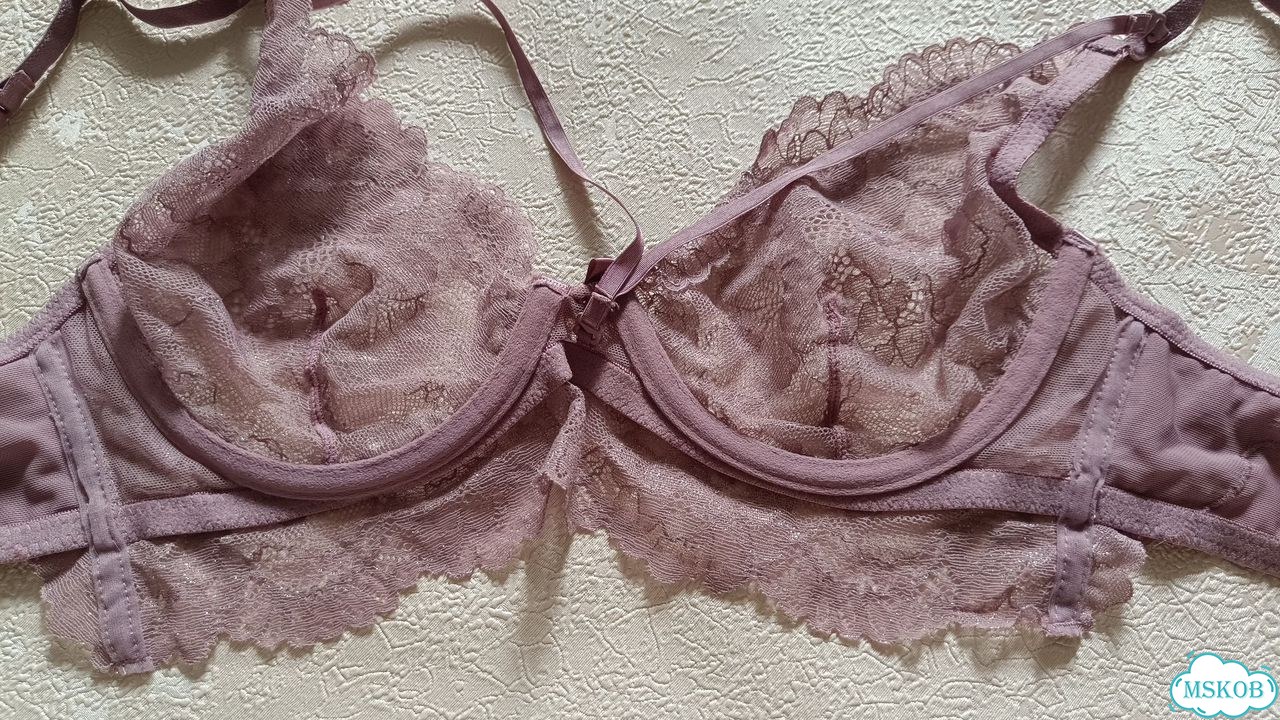 Бюстгальтер без поролона 80 С hunkemoller новый фото 6