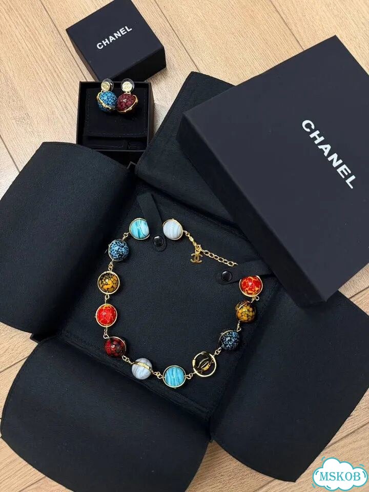 Ожерелье Chanel фото 1