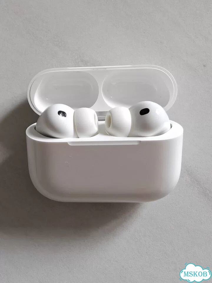 Apple airpods pro 3 фото 2