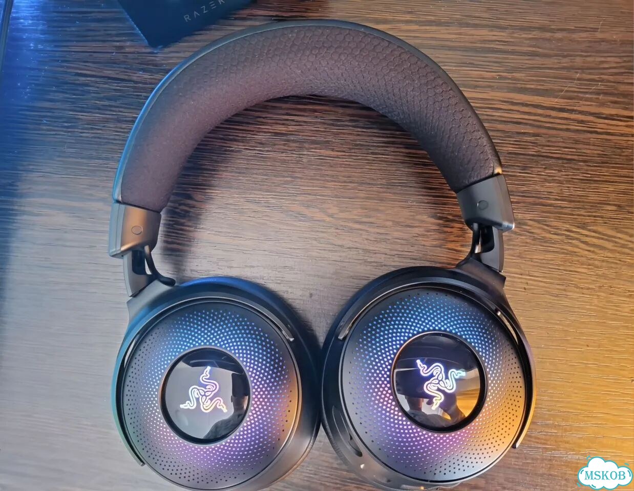 Razer kraken v4 pro фото 3