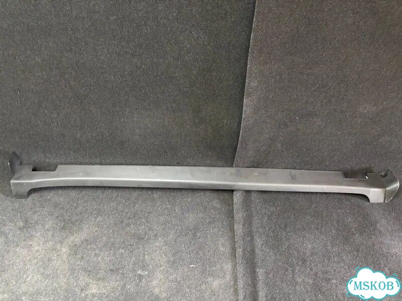 Накладка на порог наружная левая KIA Carnival KA4 фото 1