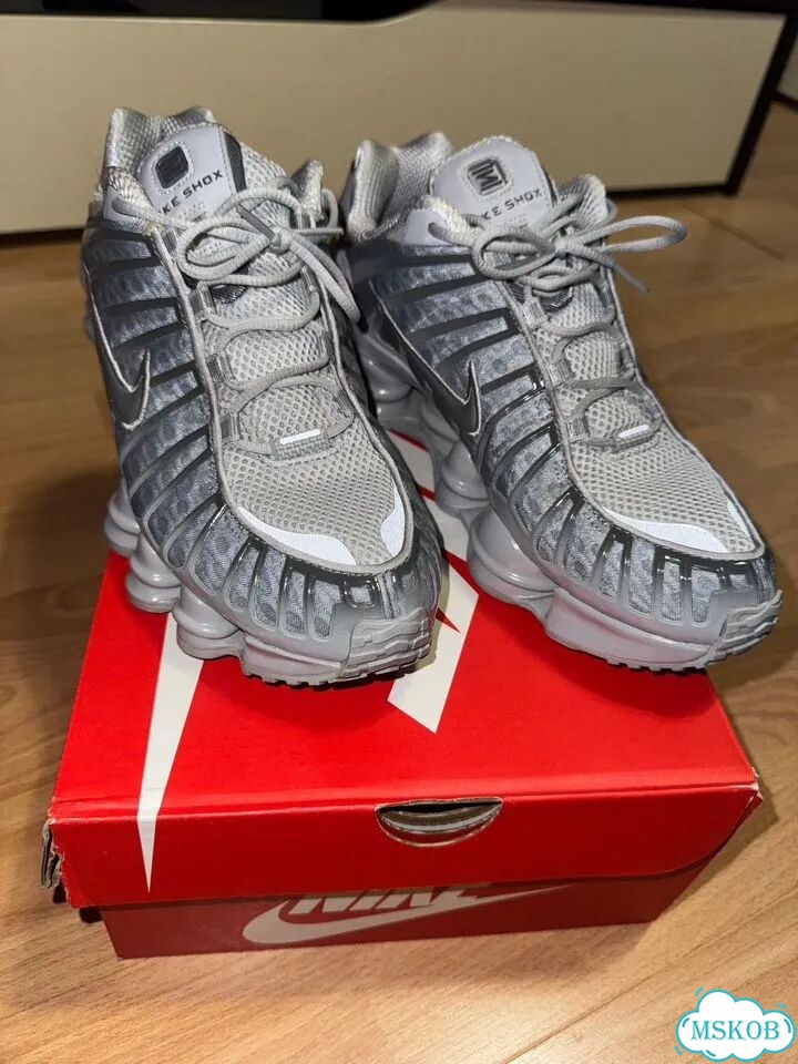 Кроссовки Nike Shox TL Wolf Grey/Iron Grey фото 1