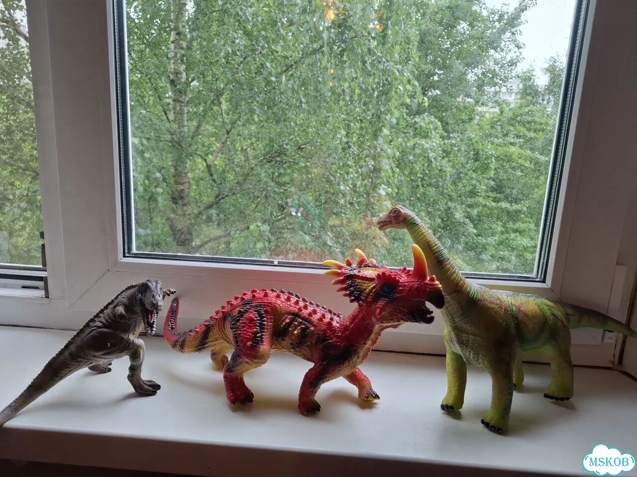 Динозавры игрушки фото 1