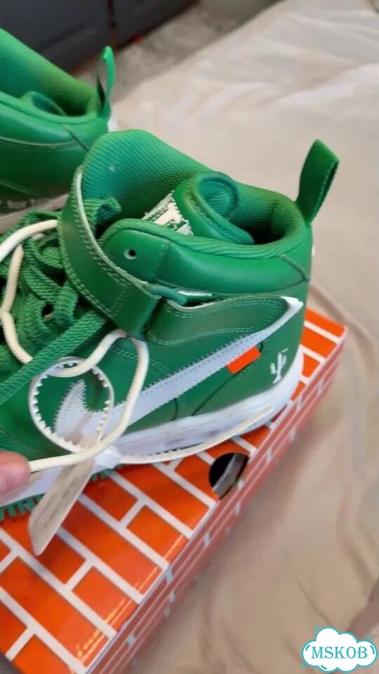 Кроссовки OFF-White x Nike Air Force 1 Mid “Green” фото 1