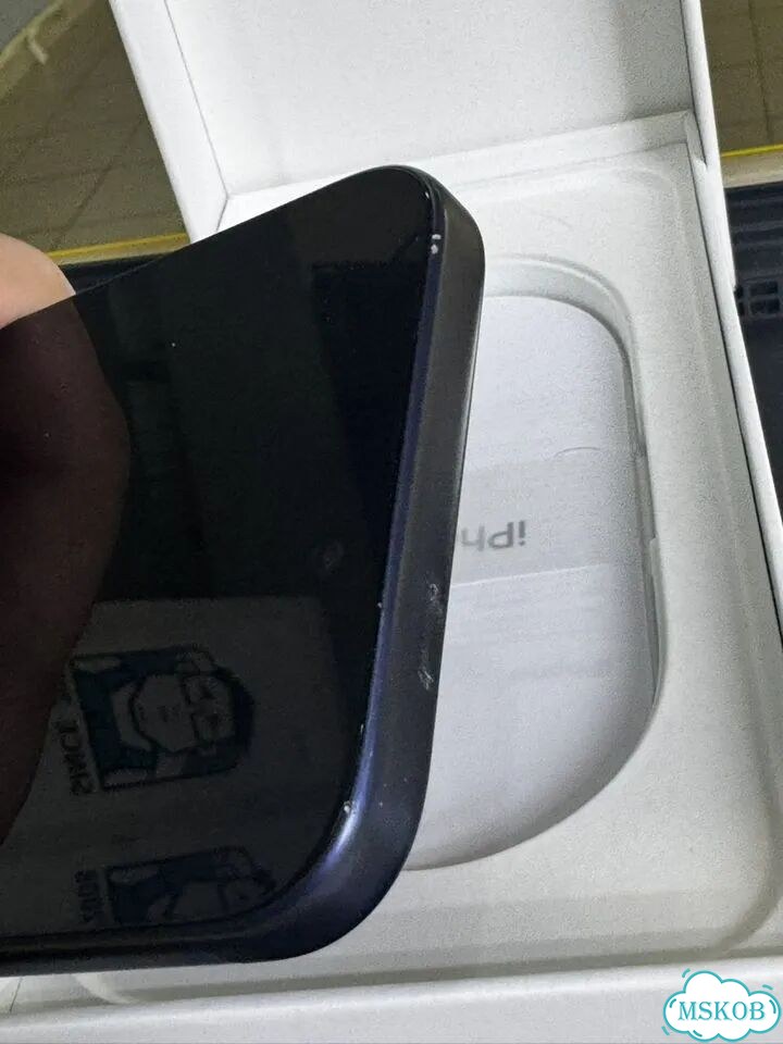 iPhone 17 Pro Max, 256 ГБ, SIM + eSIM фото 4