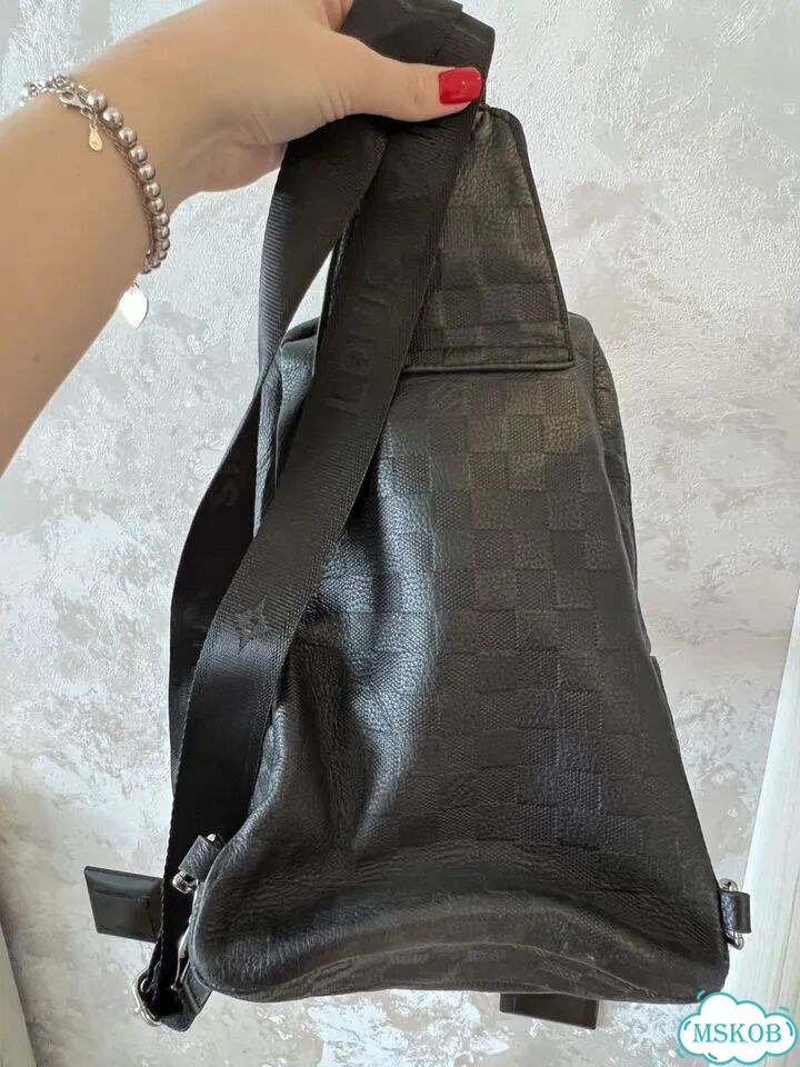 Сумка louis vuitton мужская фото 5