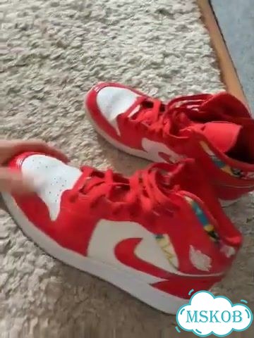 Кроссовки nike air jordan женские фото 1