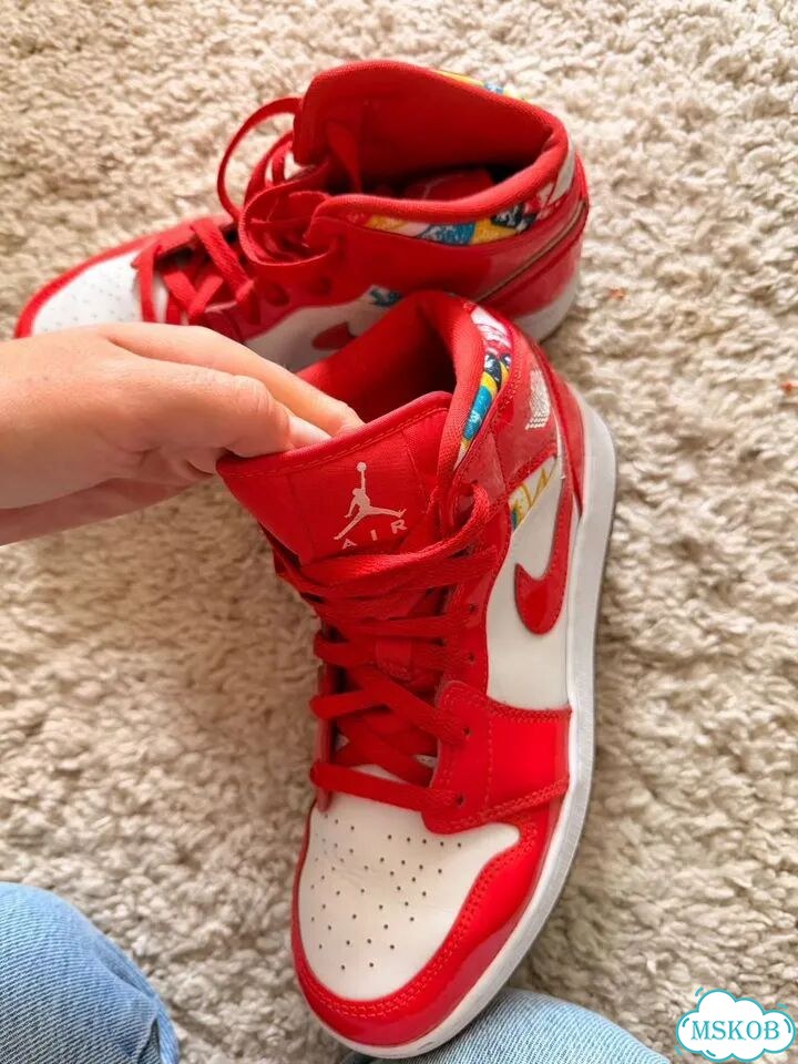 Кроссовки nike air jordan женские фото 2