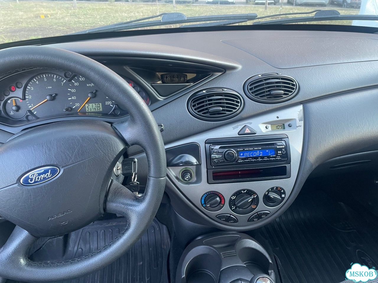 Ford Focus 1.6 MT, 2004, 238 000 км фото 5