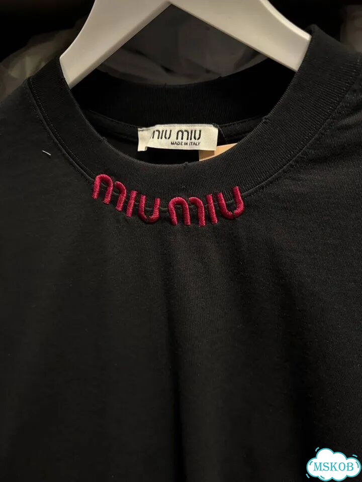 Футболка Miu Miu оверсайз черная новая фото 3
