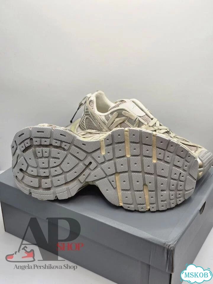 Balenciaga 3XL Extreme Lace Light Beige фото 4