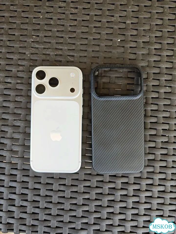 iPhone 17 Pro, 512 ГБ, eSIM фото 2