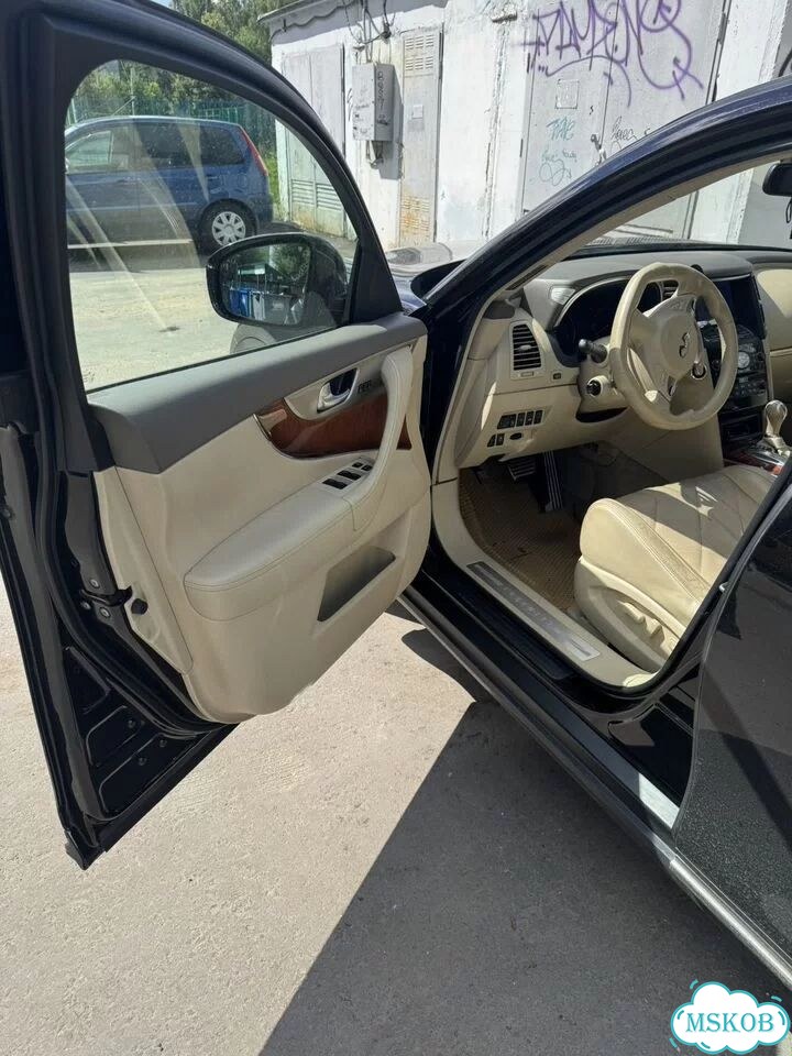 Infiniti QX70 3.0 AT, 2015, 210 000 км фото 10