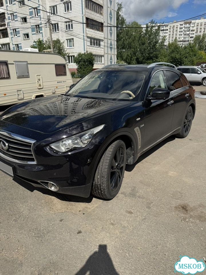 Infiniti QX70 3.0 AT, 2015, 210 000 км фото 8