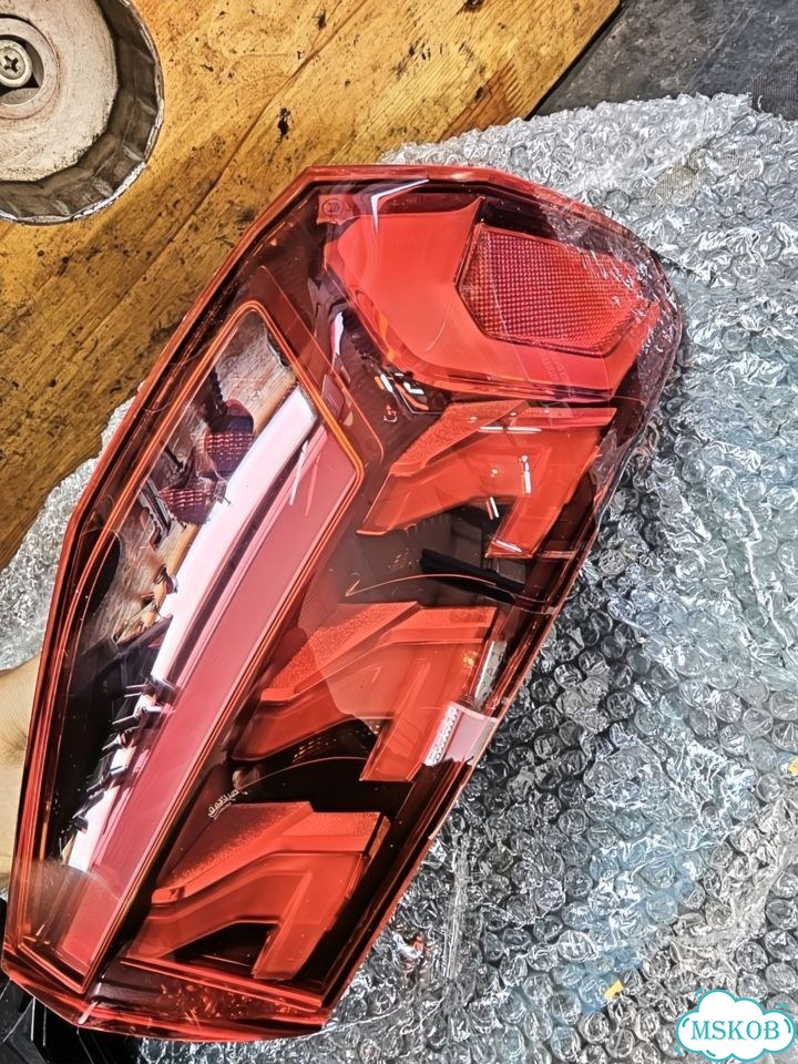 Фонари задние Audi a3 8Y фото 2