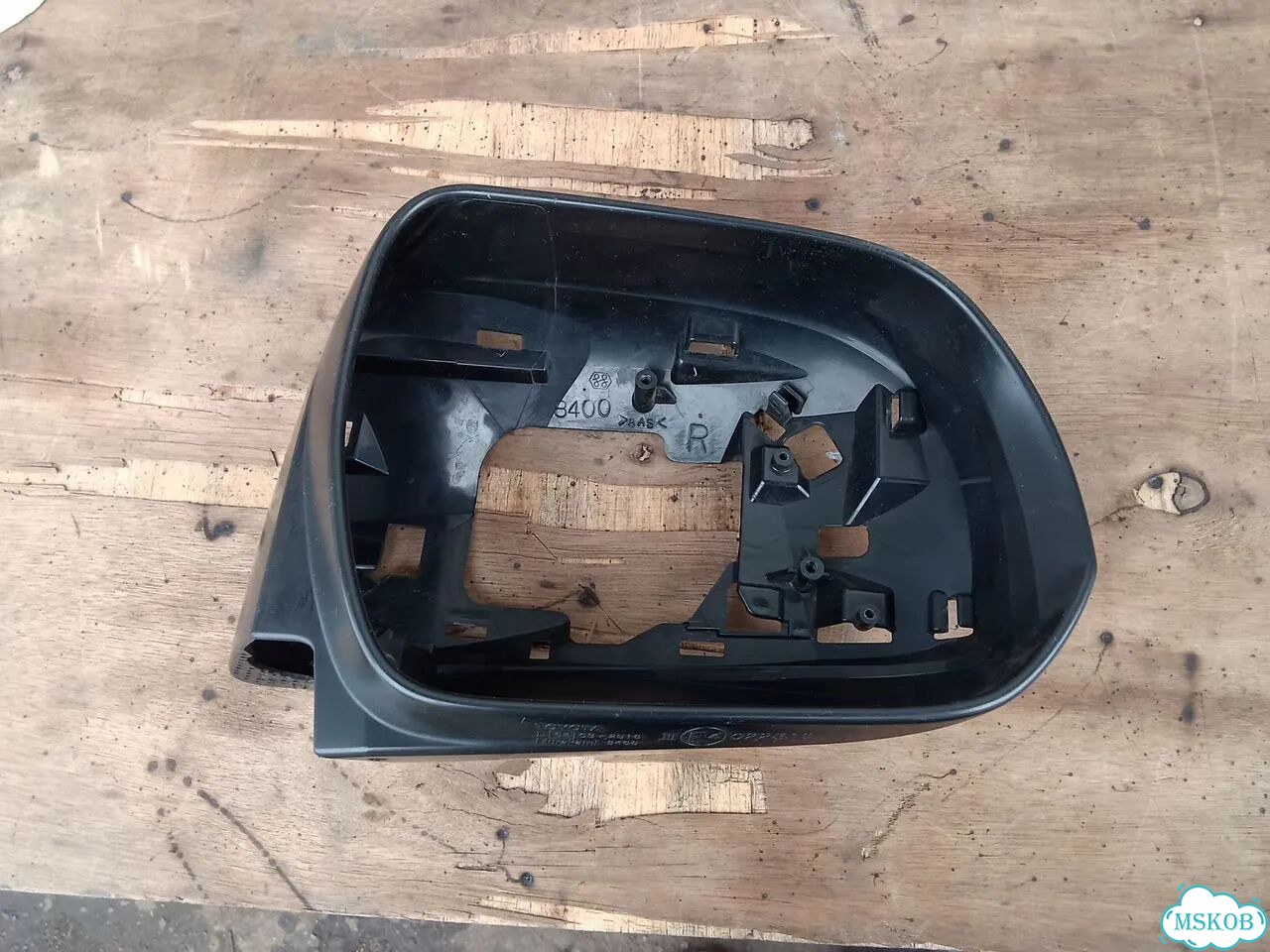 Корпус правого зеркала Toyota Noah ZRR70 фото 2