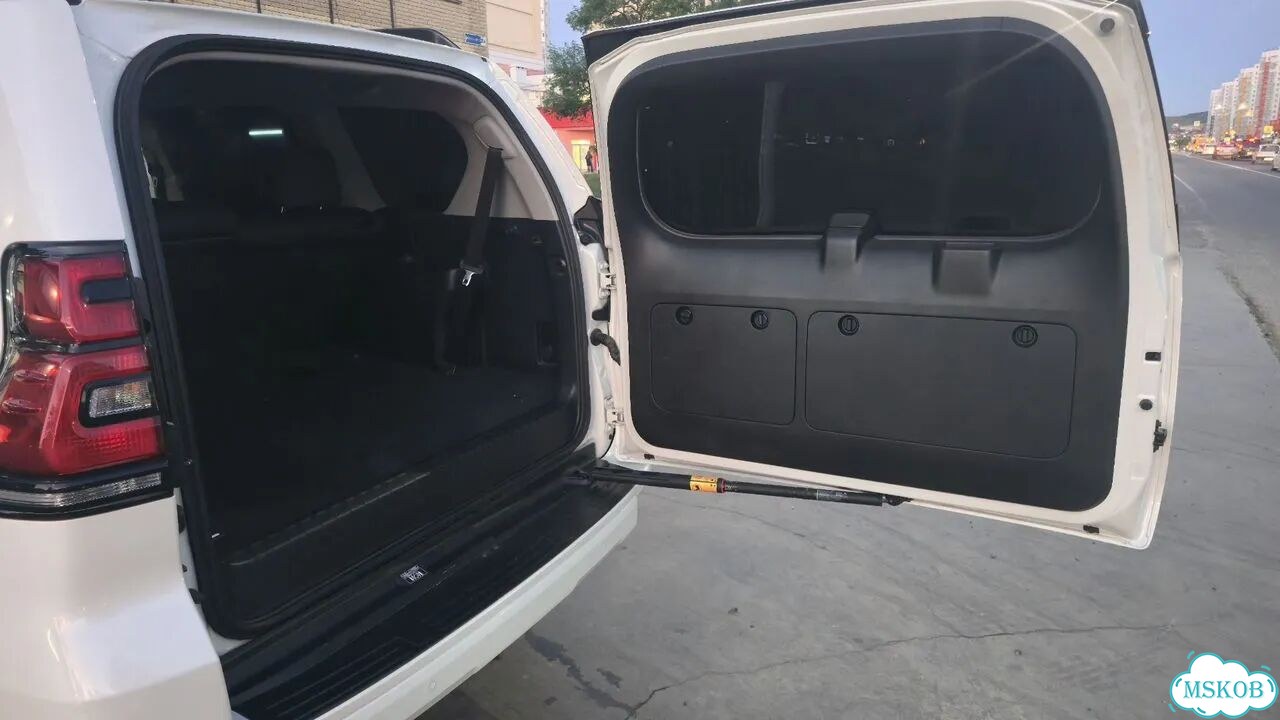 Toyota Land Cruiser Prado 2.8 AT, 2018, 116 000 км фото 21