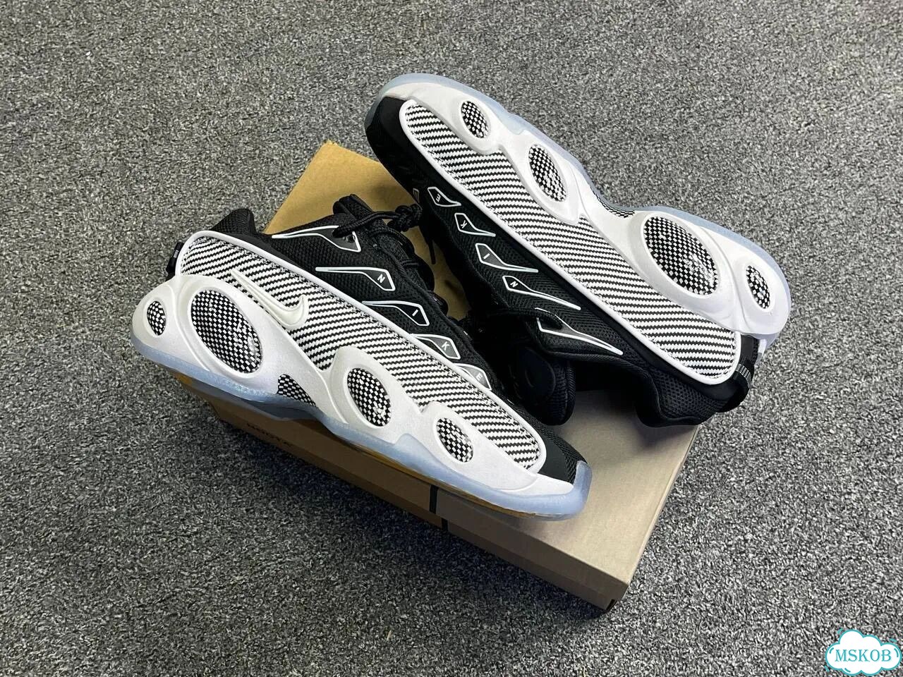 Кроссовки Nike nocta glide фото 2