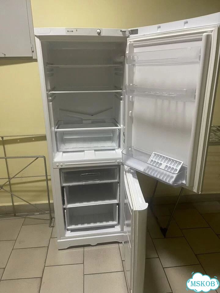 Холодильник фото 2
