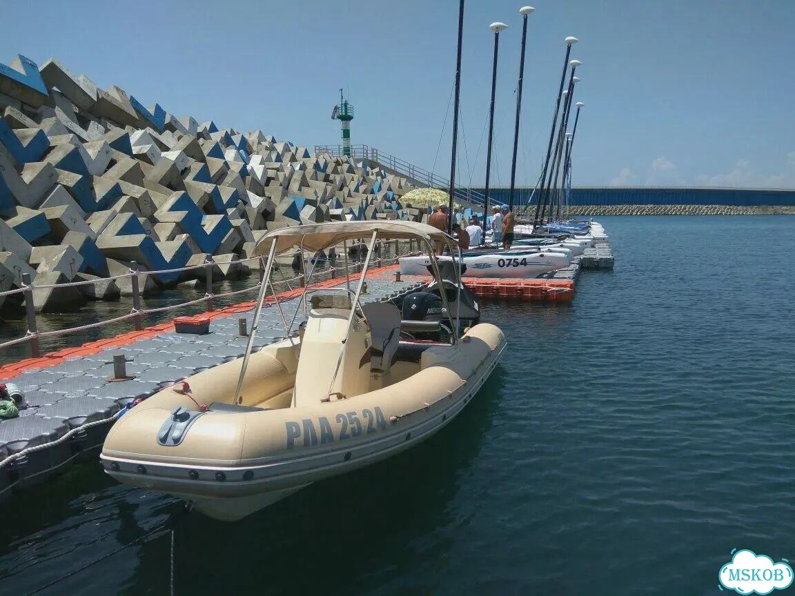 Пластиковые понтоны,не вмерзают в лёд фото 2