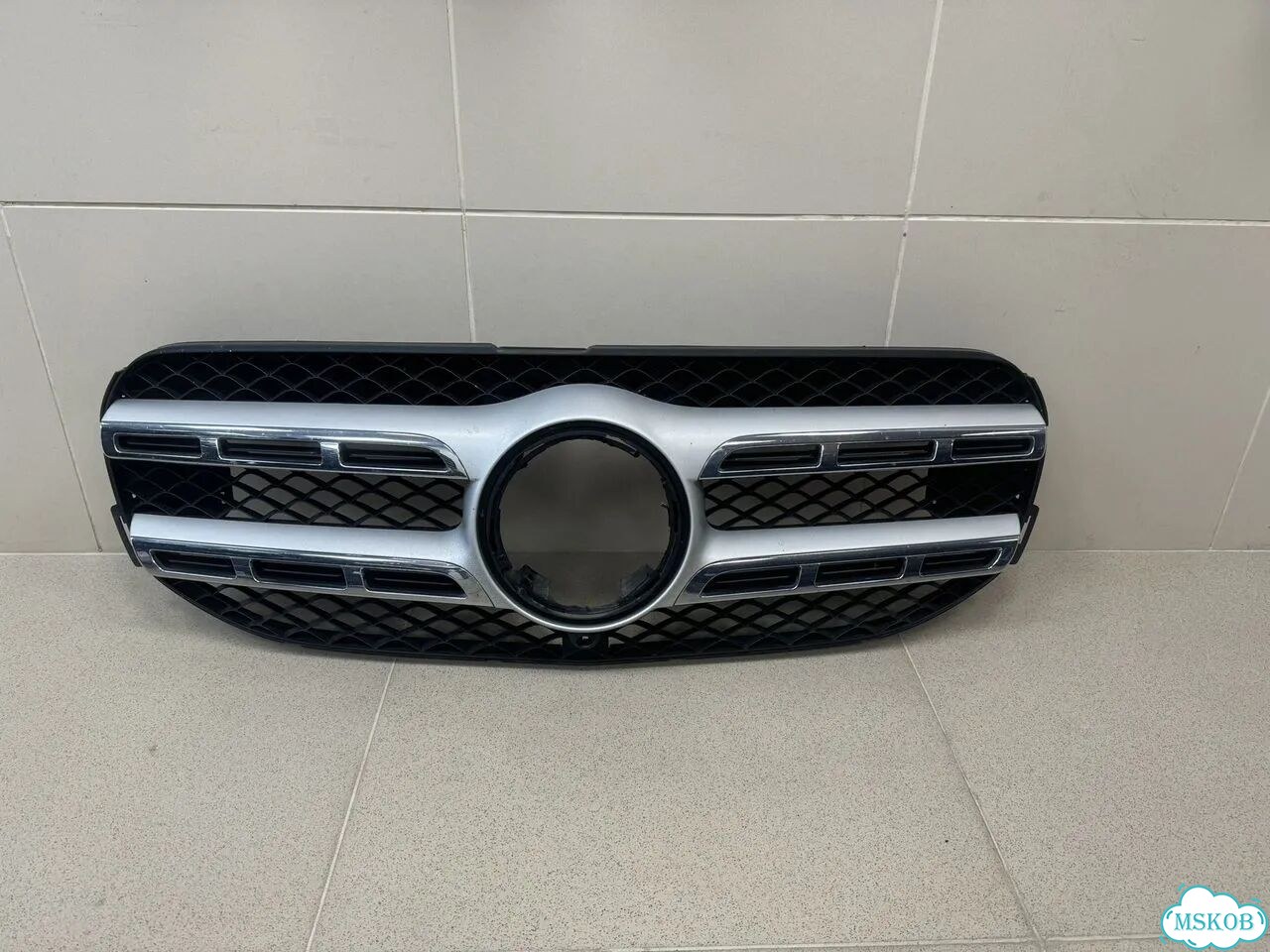 Решетка радиатора Mercedes GLS X167 фото 1