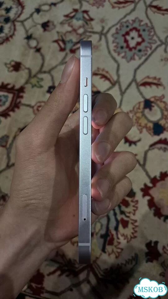 iPhone 13, 128 ГБ, SIM + eSIM фото 4