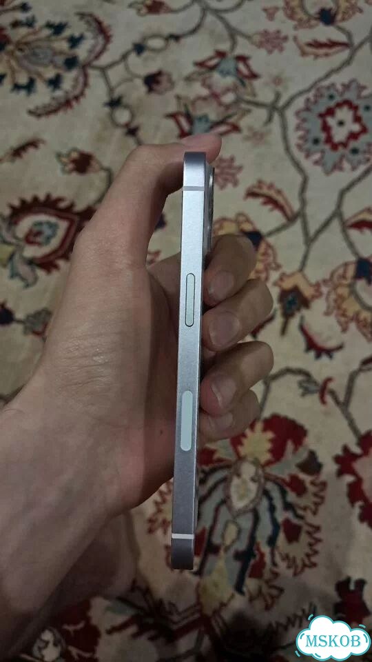 iPhone 13, 128 ГБ, SIM + eSIM фото 5