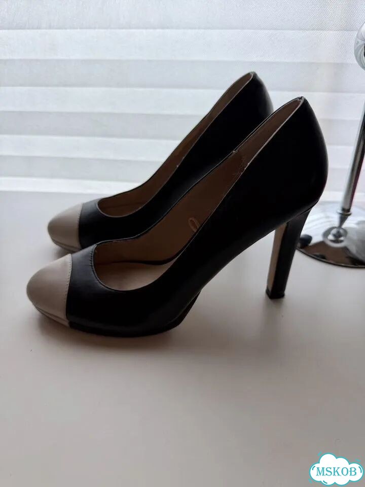 Туфли Zara 38 оригинал фото 2