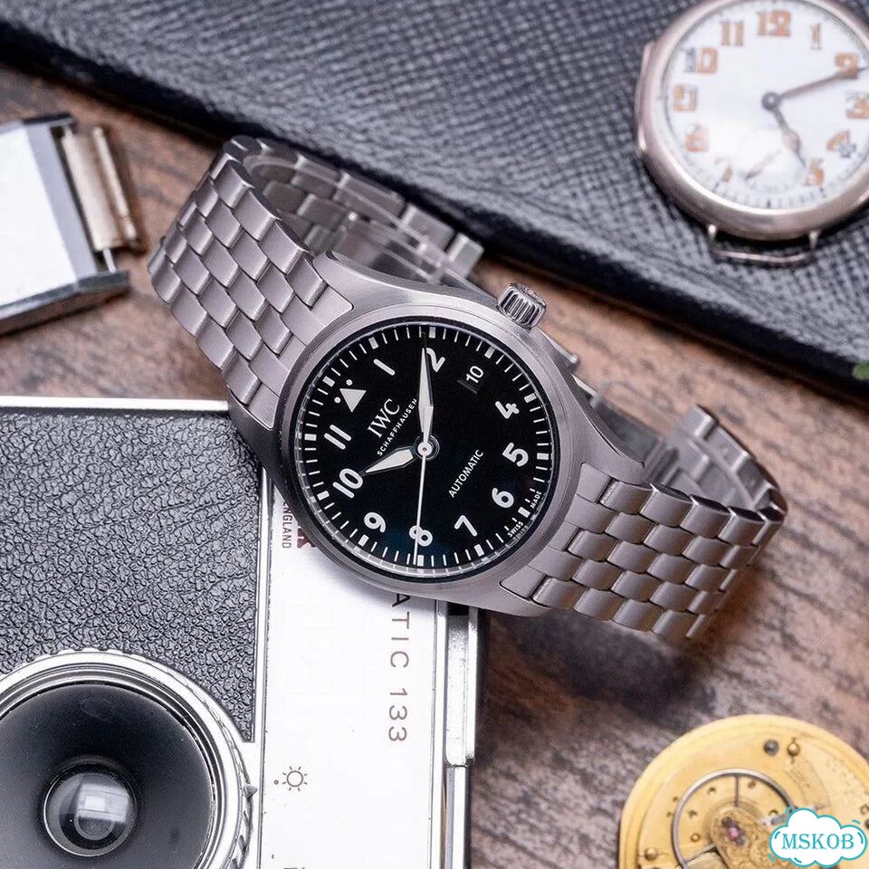 Часы IWC Pilot’s Watch 36 мм IW324010 фото 2