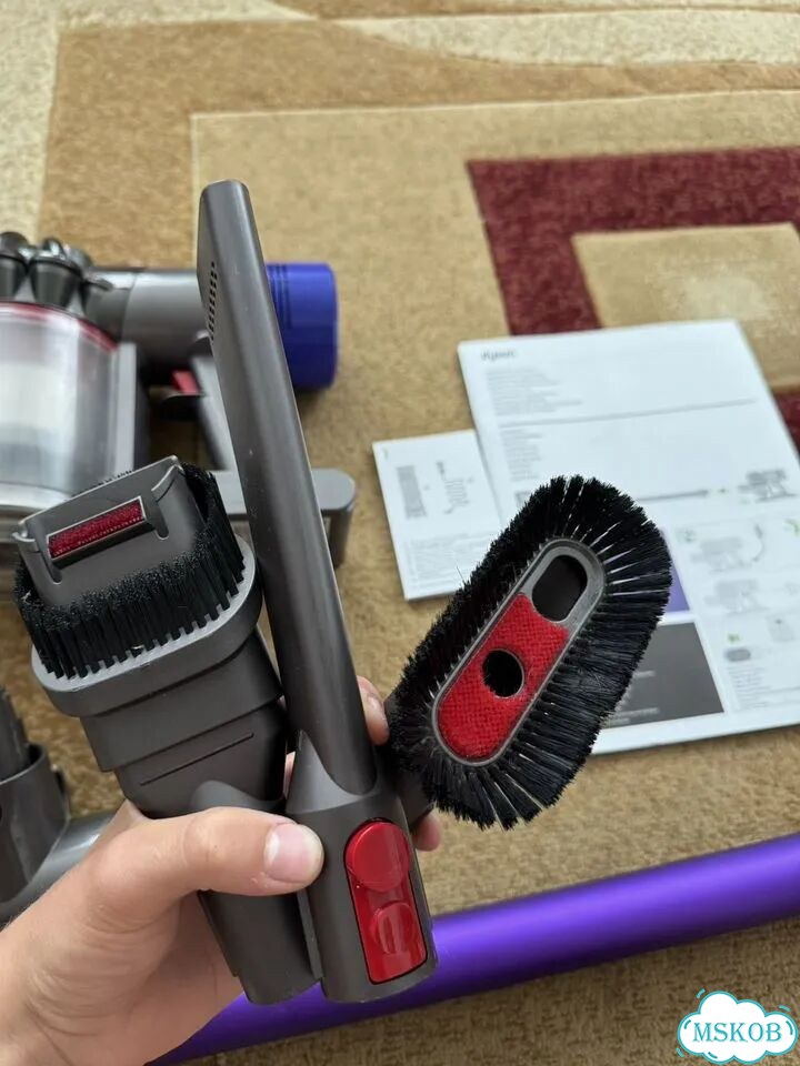 Пылесос Dyson v7 animal extra фото 6