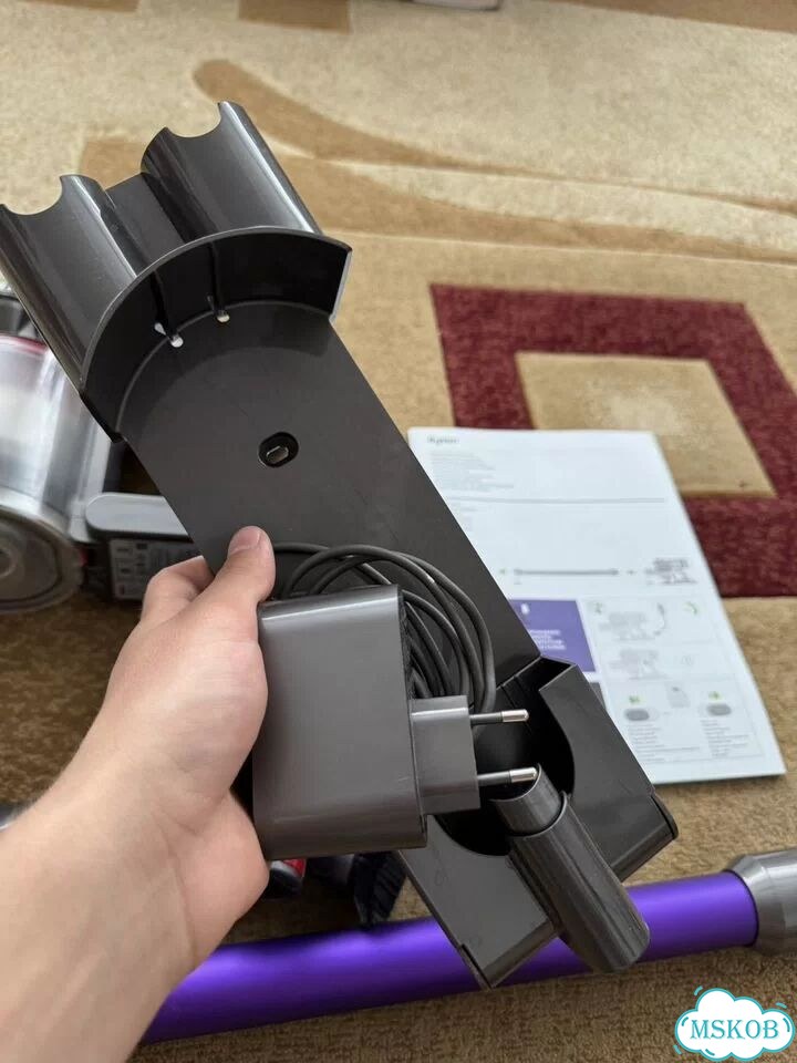Пылесос Dyson v7 animal extra фото 7