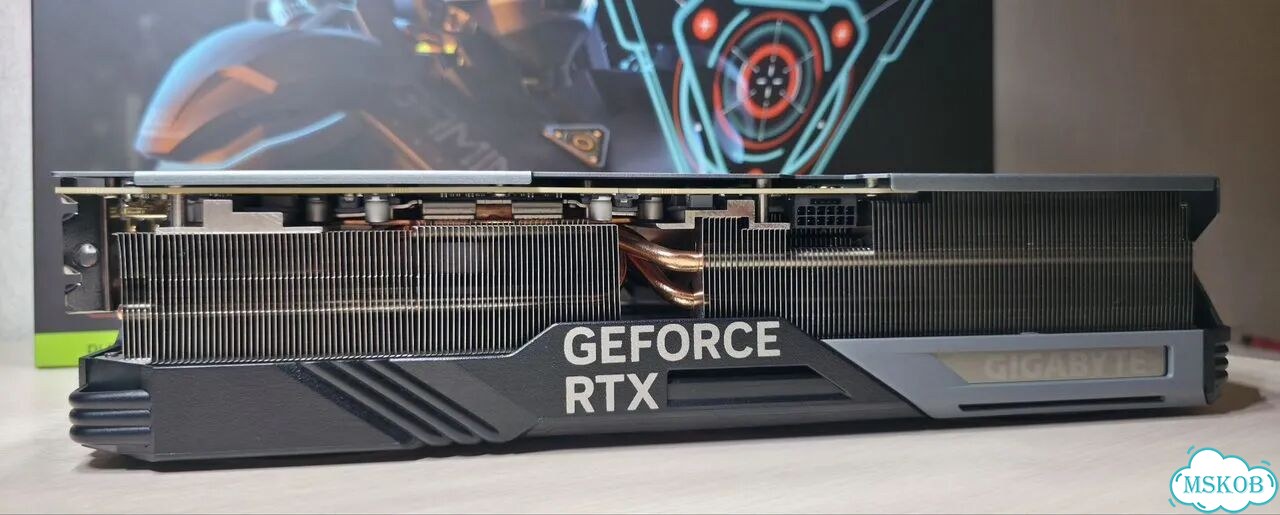 Nvidia RTX 4080 Gigabyte Gaming OC фото 3