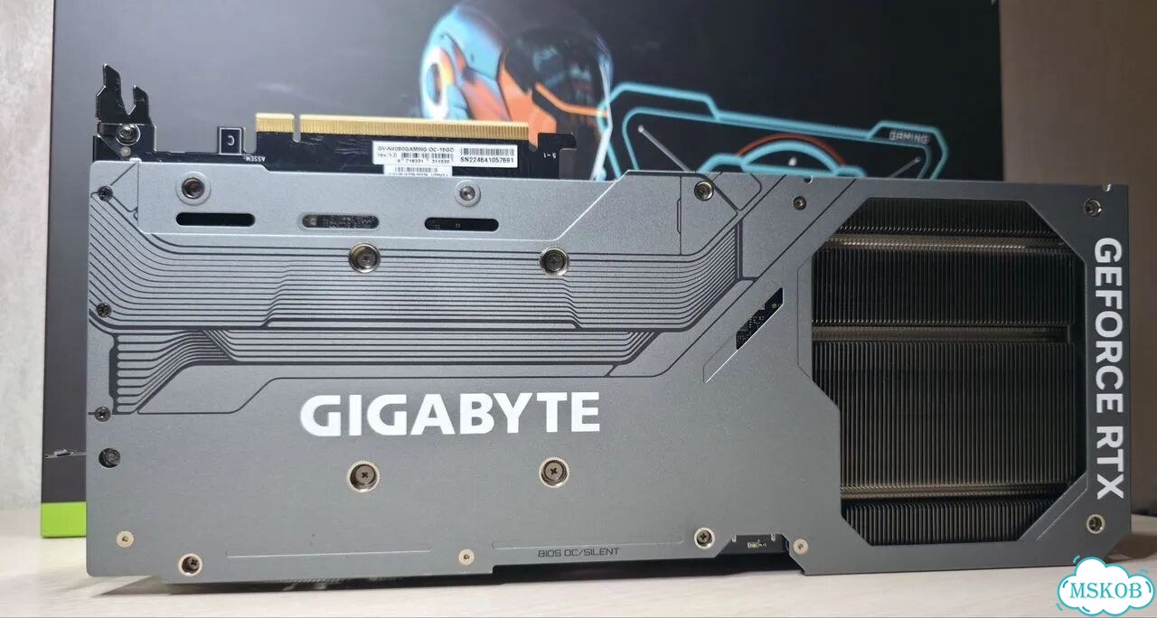 Nvidia RTX 4080 Gigabyte Gaming OC фото 4