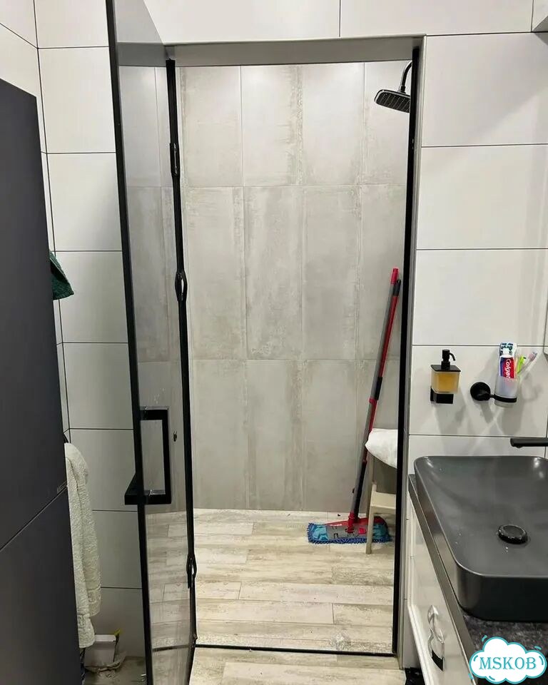 Двери из стекла в нишу фото 6