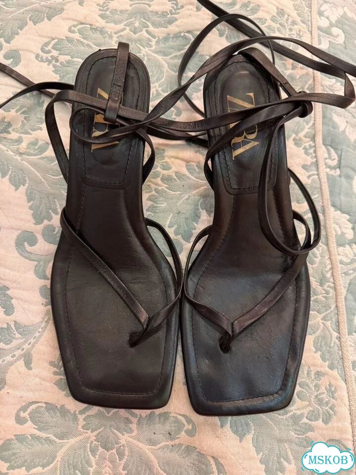 Черные кожаные босоножки zara 40 фото 3