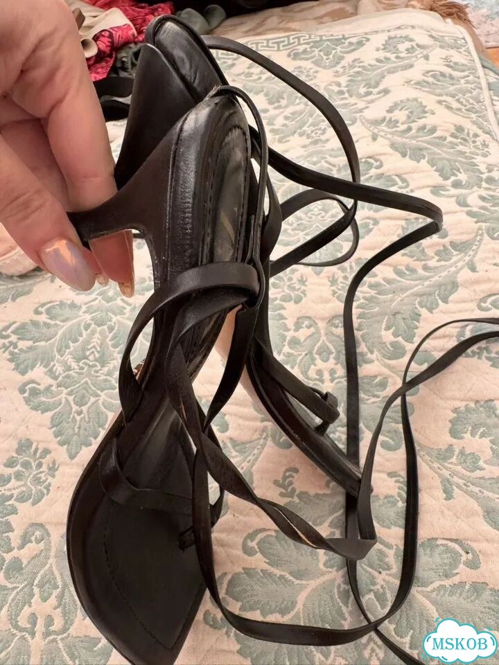Черные кожаные босоножки zara 40 фото 8