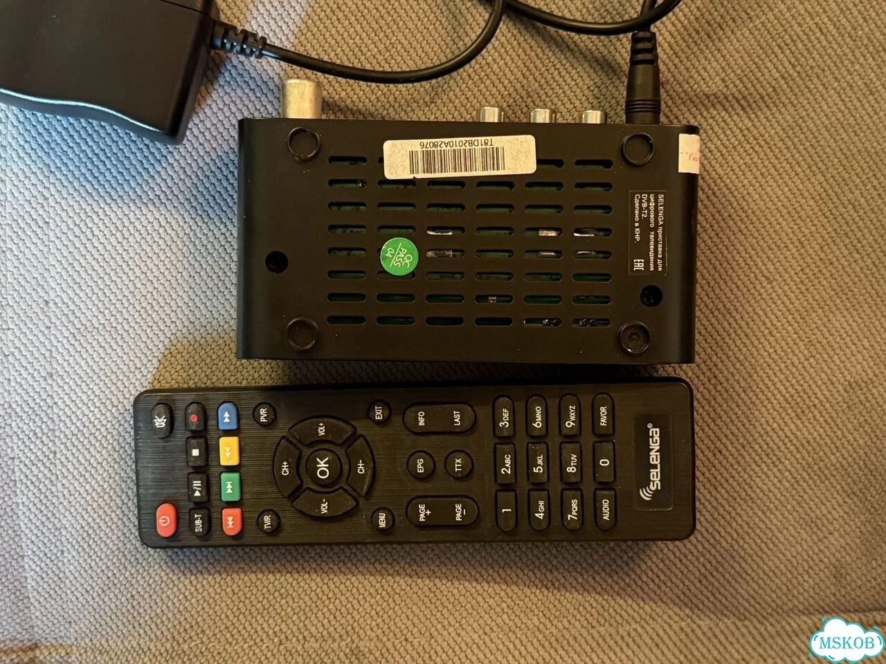 Цифровая приставка Selenga T81D DVB-T2/DVB-C фото 2